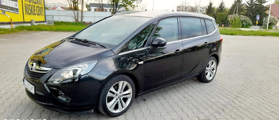 Opel Zafira cena 42900 przebieg: 139000, rok produkcji 2014 z Goleniów małe 211